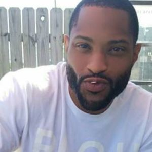 Meet your Posher, Warren